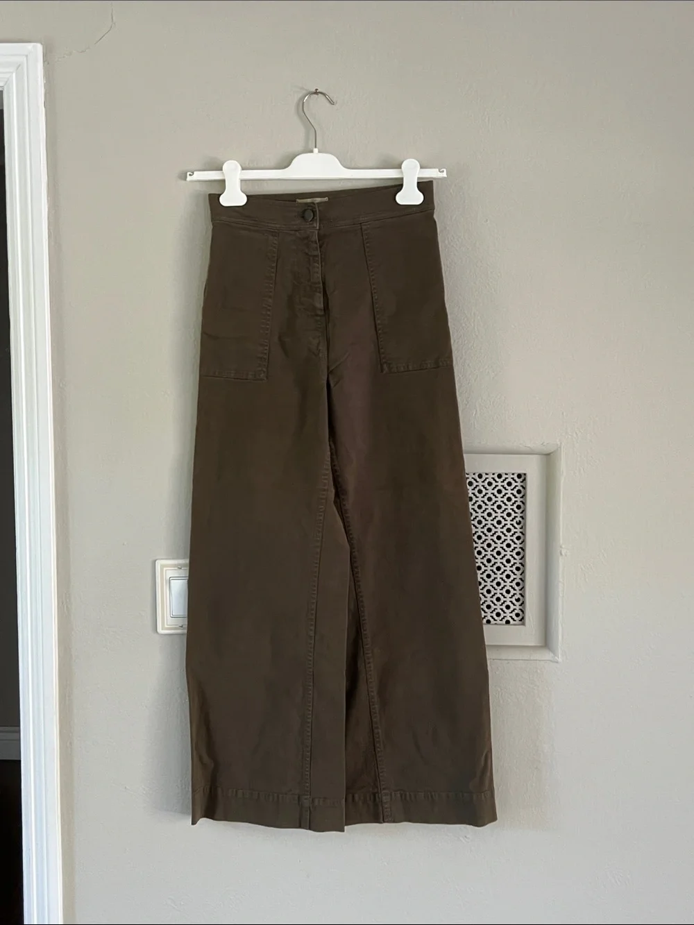 Women’s High- Waisted Wide-Leg Pants - olive - Picture 1 of 5